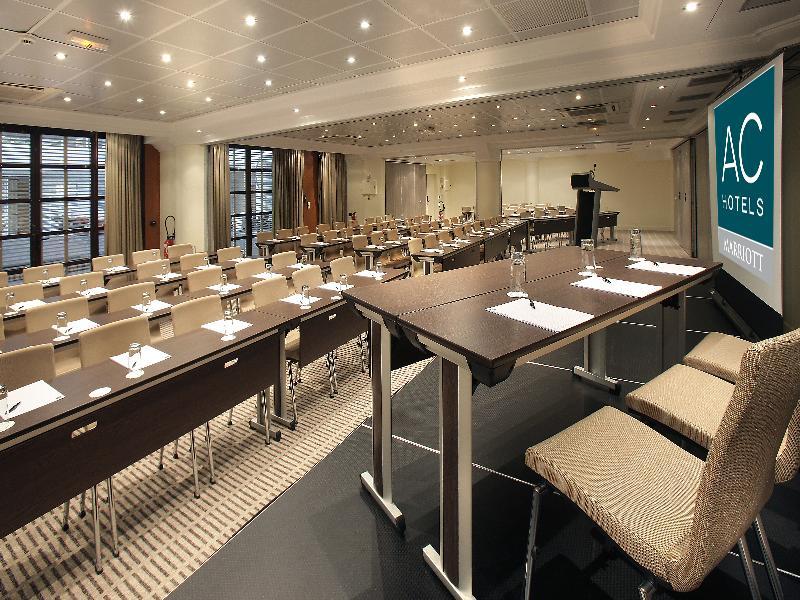 Ac Hotel By Marriott Ambassadeur Antibes - Juan Les Pins Exteriér fotografie
