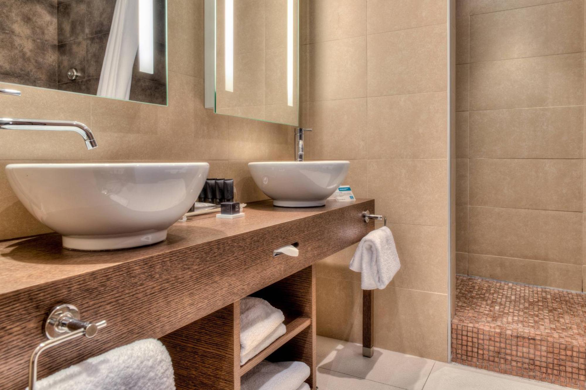 Ac Hotel By Marriott Ambassadeur Antibes - Juan Les Pins Exteriér fotografie