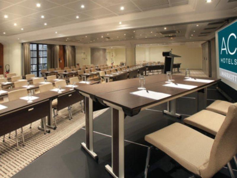 Ac Hotel By Marriott Ambassadeur Antibes - Juan Les Pins Obchodní fotografie